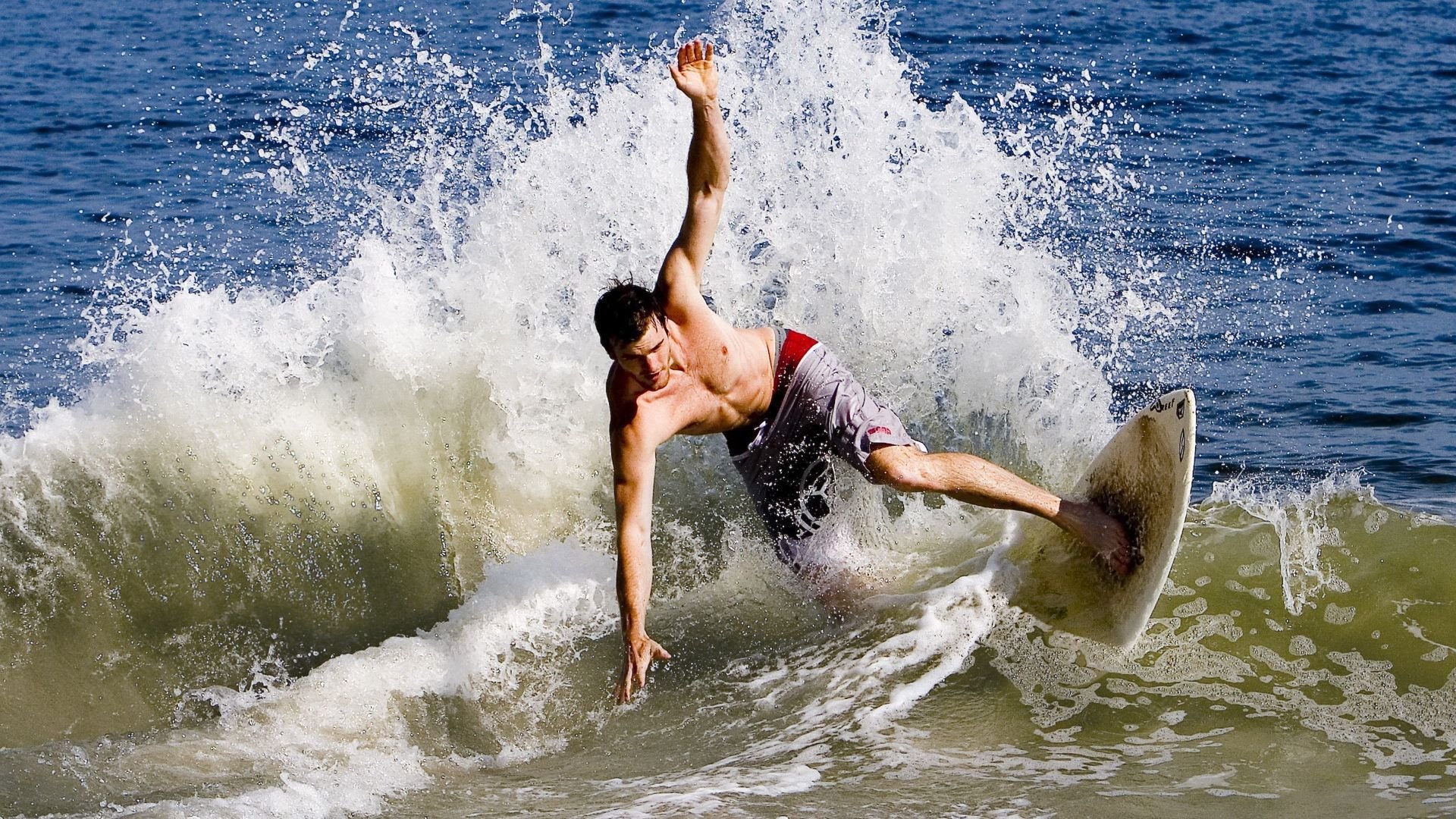 森林的咆哮与欧洲的烈焰，当布克在欧冠半决赛接管比赛