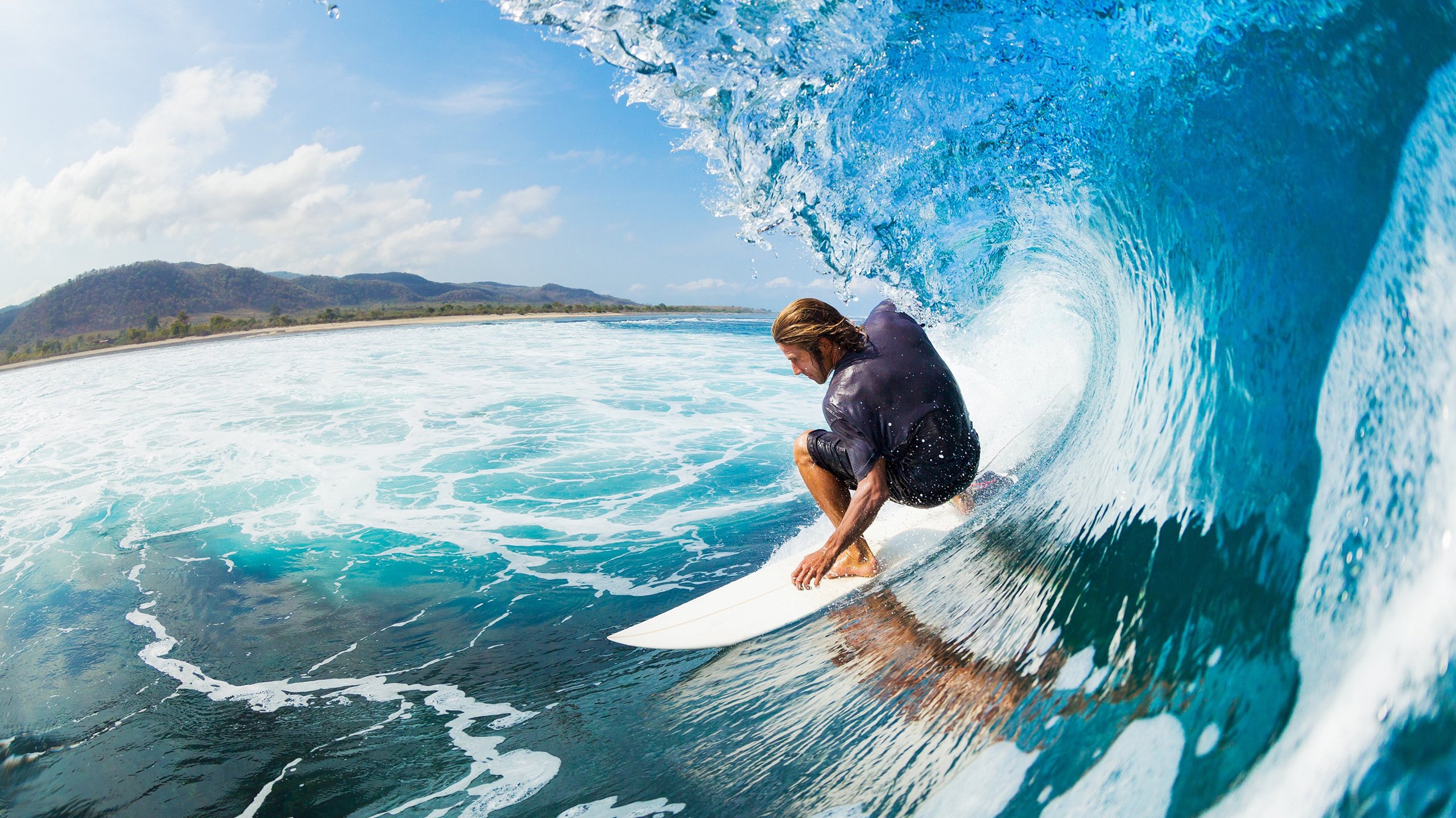 马刺式防守碾压青岛，易建联不老传奇点燃赛场