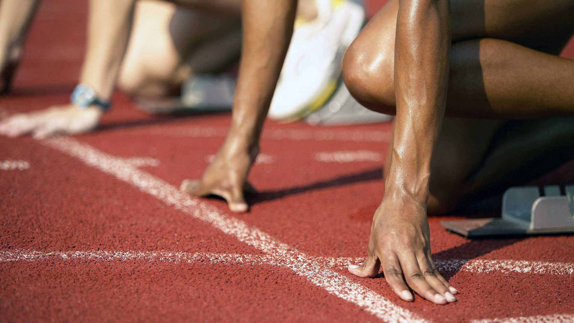 红与黑的宿命对决，当佩雷兹的统治撞上威廉姆斯的奇迹